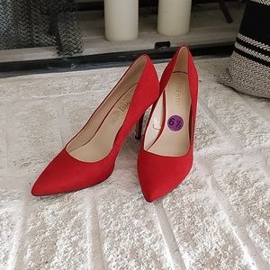 Nine West Red Pump